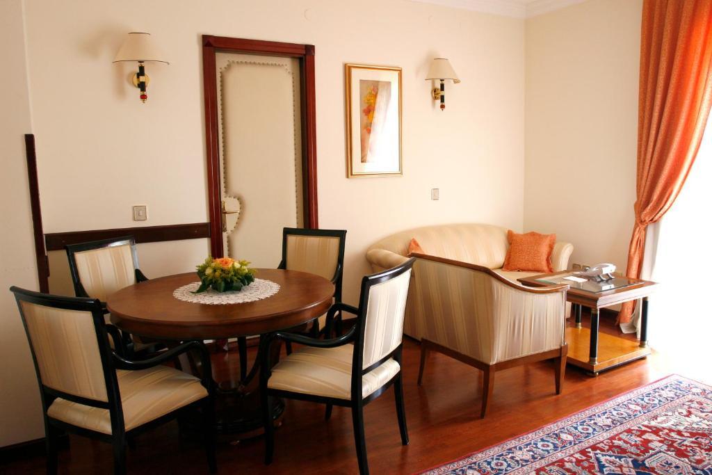 Hotel Mozart Opatija Habitación foto